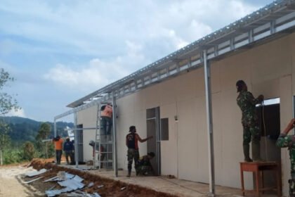 Pembangunan huntara di Sumatra Barat dipercepat dengan dukungan Kodam XX/Tuanku Imam Bonjol, sebagian unit kini siap huni.