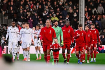 Pelatih Liverpool Arne Slot mengulas secara jujur kesiapan, tantangan konsistensi, dan arti penting laga melawan Arsenal dalam lanjutan Liga Premier 2026.