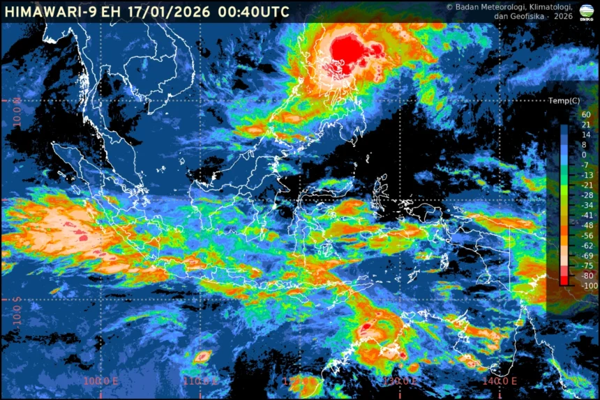 BMKG memprediksi hujan mendominasi cuaca ibu kota provinsi se-Indonesia pada 17 Januari.