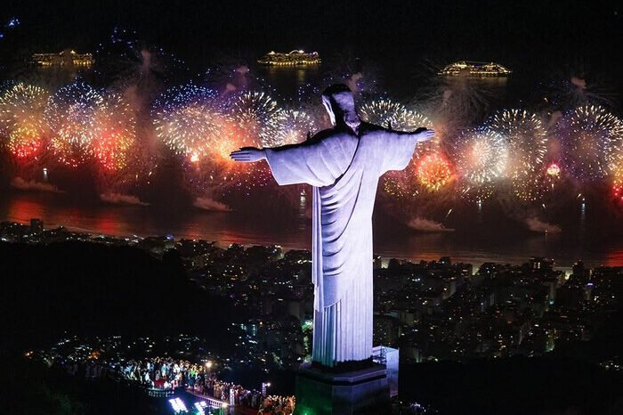 Rio de Janeiro resmi tercatat sebagai tuan rumah perayaan Tahun Baru terbesar di dunia versi Guinness World Records.