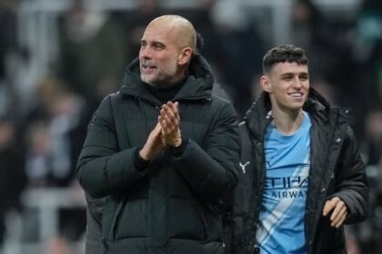 Manchester City disebut tertarik merekrut bek elite Real Madrid untuk memperkuat posisi bek kanan, namun harga mahal dan aturan FFP menjadi tantangan.