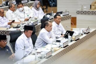 Negara percepat sertifikasi lahan transmigran demi kepastian hukum dan kebangkitan ekonomi desa.