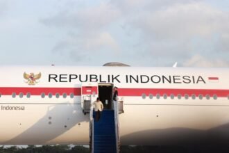 Presiden Prabowo Subianto tiba di Jakarta usai lawatan luar negeri dengan membawa komitmen investasi dan agenda strategis global.
