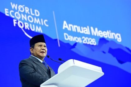 Prabowo Subianto menyampaikan kisah haru dari desa terpencil Indonesia saat berbicara di WEF Davos 2026.
