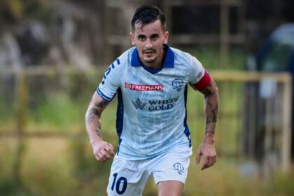 Adrian Luna, gelandang kreatif berjuluk ‘The Magician’, dikabarkan berpeluang melanjutkan karier ke Indonesia dan masuk radar Persib Bandung.