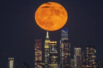 13 Bulan Purnama dan Gerhana Besar Menanti, Ini Deretan Fenomena Langit 2026