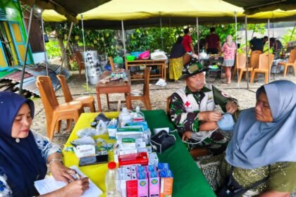 TNI AD Buka Posko Kesehatan di Pandan untuk Korban Banjir Bandang Tapanuli Tengah