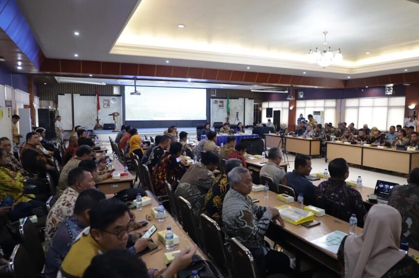 Sekjen ATR/BPN Buka Rakerda BPN Jatim, Tekankan Disiplin Perencanaan Anggaran