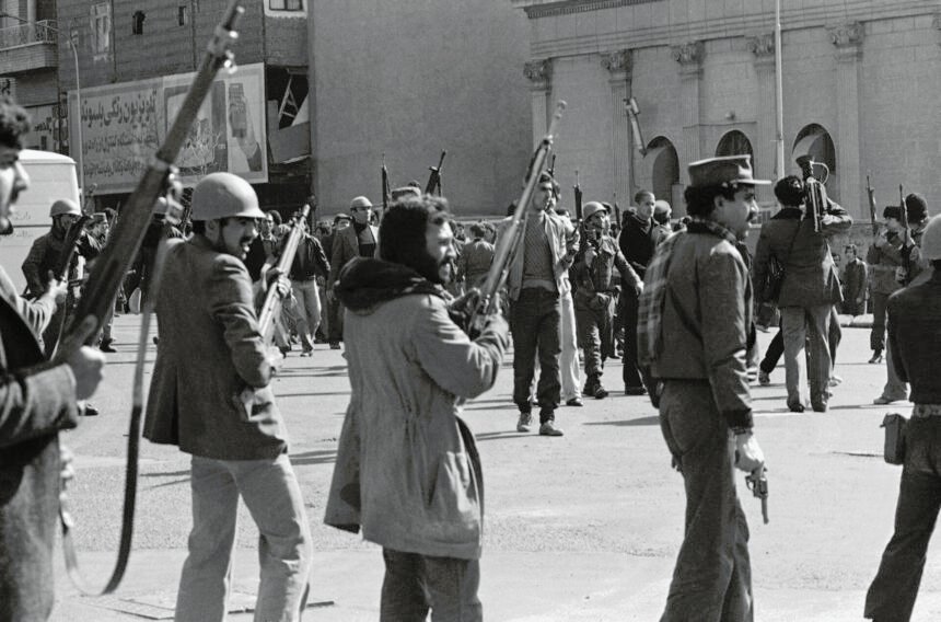 11 Februari Jadi Momentum Revolusi Iran dan Hari Nasional Jepang