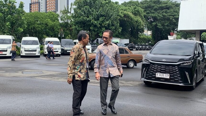 Eks Menlu Marty Natalegawa dan Retno Marsudi Hadiri Undangan Presiden di Istana