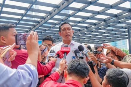 Dirut Bulog Ahmad Rizal Ramdhani menegaskan swasembada pangan sebagai fondasi kedaulatan bangsa dalam forum publik di Jakarta.