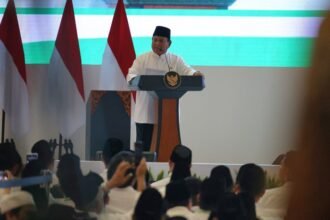 Presiden Prabowo Subianto menyerukan persatuan nasional dan komitmen pemberantasan korupsi saat menghadiri pengukuhan pengurus MUI periode 2025–2030 di Masjid Istiqlal, Jakarta.