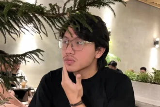 Tangkapan layar- Potret Resbob di media sosialnya. (Instagram-Adimas Firdaus)