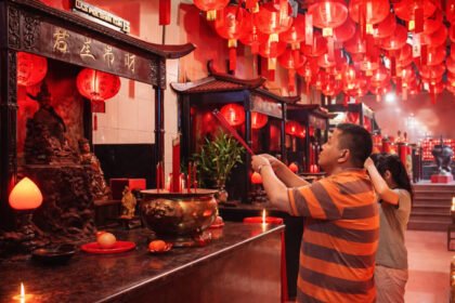 KADIN prediksi perputaran uang selama libur dan perayaan Imlek 2026 bisa menembus Rp9 triliun, dipicu meningkatnya aktivitas belanja, wisata, dan ziarah menjelang Ramadan.