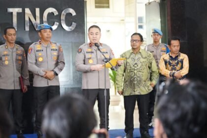 Kapolri Perintahkan Tes Urine Massal di Polri