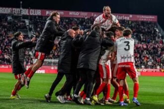 Fran Beltran rayakan gol penentu kemenangan Girona atas Barcelona di Montilivi, Selasa (17/2/2026) WIB.