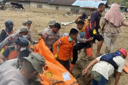 DPR menilai buruknya tata kelola air dan tata ruang memperparah dampak hujan ekstrem di berbagai wilayah Indonesia.