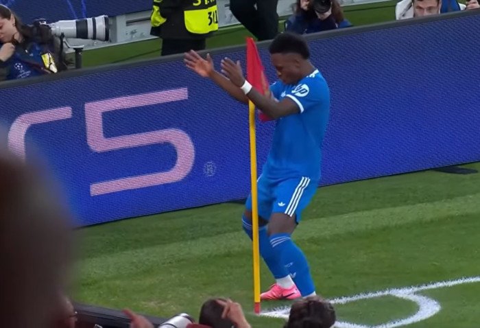 Mourinho Buka Suara Soal Ricuh Vinicius Jr: Gol Indah, Tapi Selebrasi Salah Tempat?