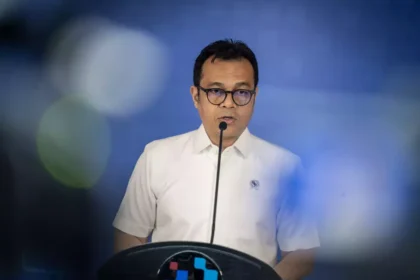 Wamenkomdigi Peringatkan Lonjakan Serangan Siber Berbasis AI