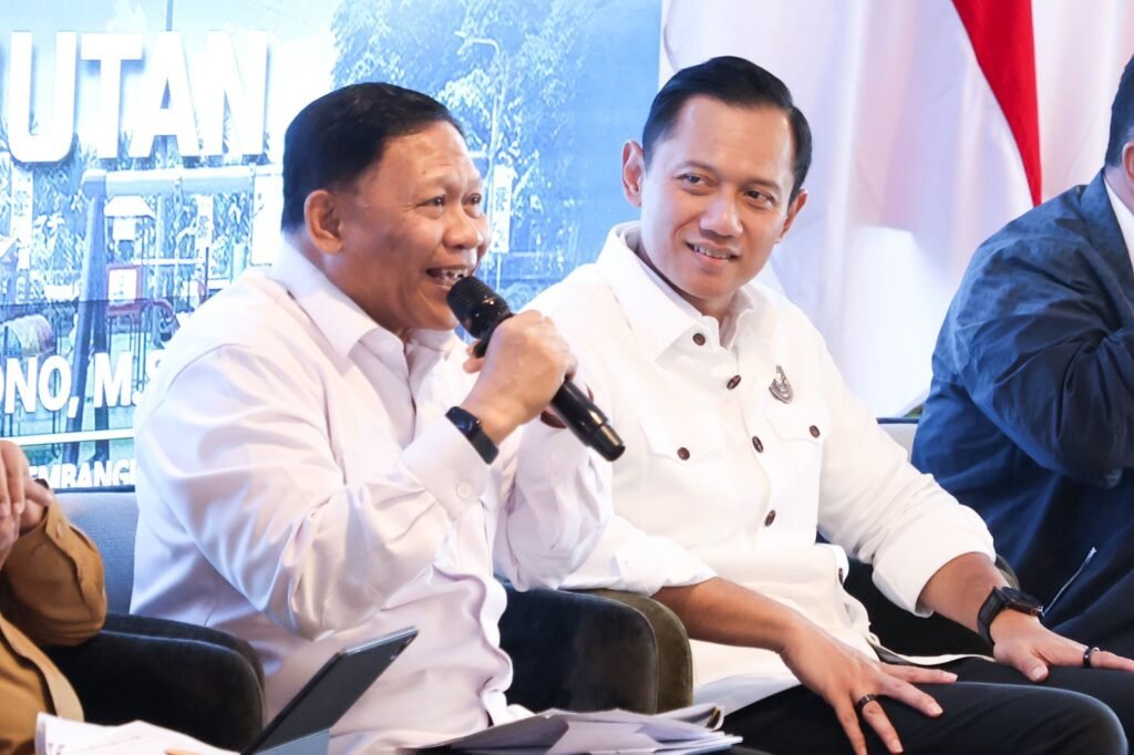 Banjir, Kemacetan, Konflik Agraria : AHY Sebut Akar Masalahnya di Penataan Ruang 2 Banjir, Kemacetan, Konflik Agraria : AHY Sebut Akar Masalahnya di Penataan Ruang