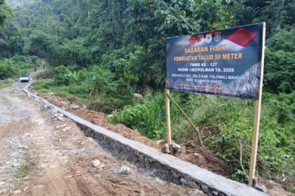 TMMD Kodim 1402 Polman Rampungkan Talud 50 Meter di Jalur Rawan Longsor