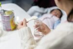 Danone Tarik Besar-besaran Susu Formula di Eropa, Puluhan Bayi Diduga Keracunan
