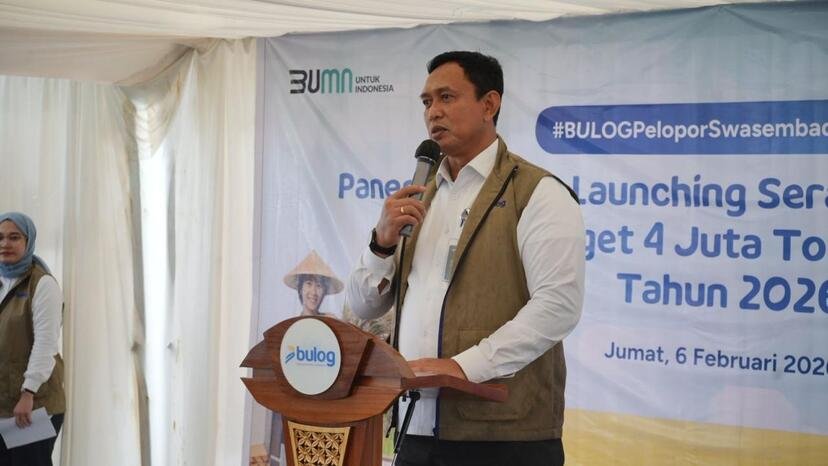 Dirut BULOG-Menko Pangan Launching Serapan Gabah di Maros, Topang Target 4 Juta Ton Setara Beras 2026 3 Dirut BULOG-Menko Pangan Launching Serapan Gabah di Maros, Topang Target 4 Juta Ton Setara Beras 2026