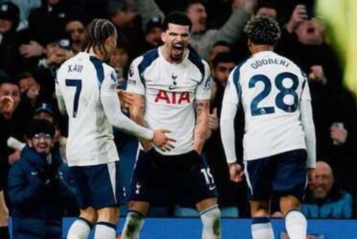 Manchester City gagal mengamankan kemenangan setelah ditahan imbang Tottenham Hotspur 2-2 di pekan ke-24 Liga Inggris 2025-2026.