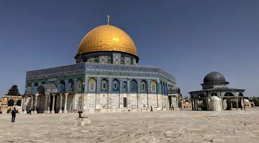 Israel Menahan Imam Masjid Al-Aqsa di Yerusalem Timur Jelang Ramadan
