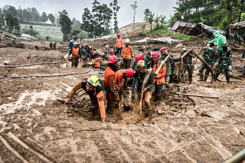 80 Korban Longsor Pasirlangu Ditemukan, Tim SAR Akhiri Operasi Pencarian