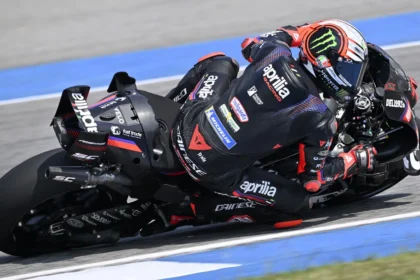 Kejutan Ogura dan Bezzecchi: Aprilia Singkirkan Dominasi Ducati di Hari Terakhir Tes Buriram