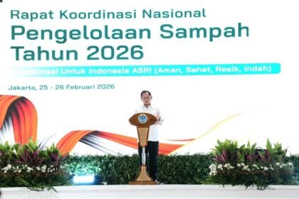 Tito Karnavian mendorong gerakan terpadu pengelolaan sampah agar Indonesia tak lagi menjadi penghasil sampah terbesar dunia.