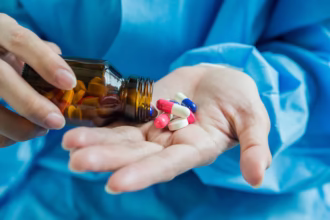 Bahaya di Balik Jamu "Cespleng": BPOM Temukan 32 Produk Ilegal Berisiko Kematian