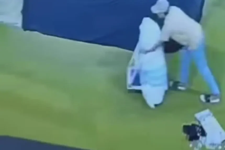 Nyamar Jadi Pengunjung, Tiga Sekawan Pencuri Batik Senilai Rp1,3 Miliar Akhirnya Diringkus