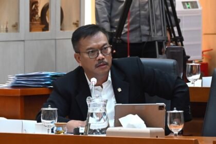 Anggota Komisi IX DPR RI, Edy Wuryanto soroti pentingnya kebijakan afirmatif untuk jaga stabilitas UHC dan kepesertaan JKN.