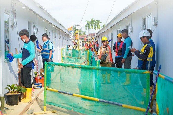 Percepatan pembangunan 1.301 hunian modular di Sumatra ditargetkan rampung sebelum Lebaran 2026 untuk mempercepat pemulihan korban bencana.