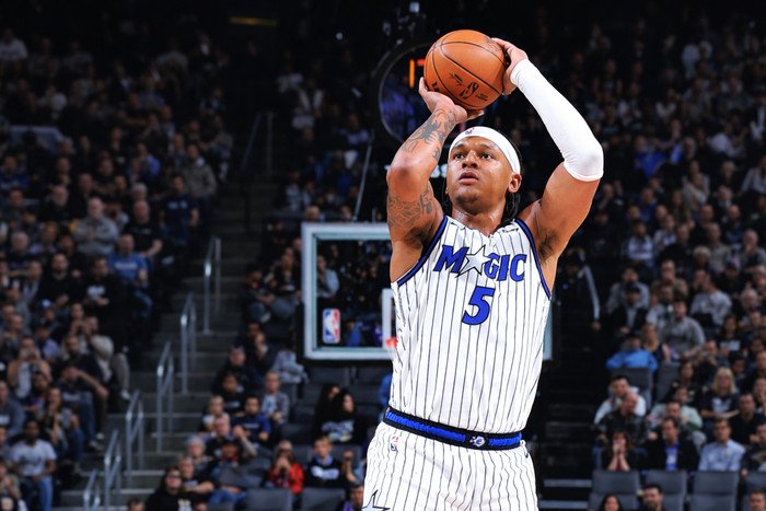 Paolo Banchero memimpin Orlando Magic dengan performa gemilang saat menumbangkan Sacramento Kings 131-94 di Golden 1 Center.