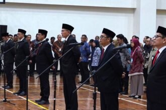 Pelantikan enam pejabat strategis menandai penguatan struktur KPK dalam menghadapi tantangan korupsi 2026 yang semakin kompleks.