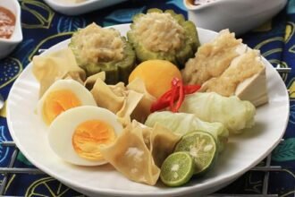 Jangan Sampai Ketipu Lagi, Ini 5 Cara Bedain Siomay Tenggiri vs Sapu-Sapu