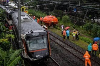 Efek Jera Pelanggar Rel : Truk Penabrak Kereta Bandara Dituntut Ganti Rugi Total