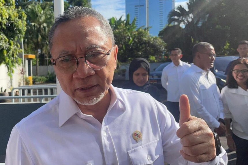 Beras Surplus 1,2 Juta Ton, Zulhas Garansi RI Tak Impor Satu Butir Pun dari AS