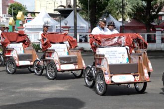 becak