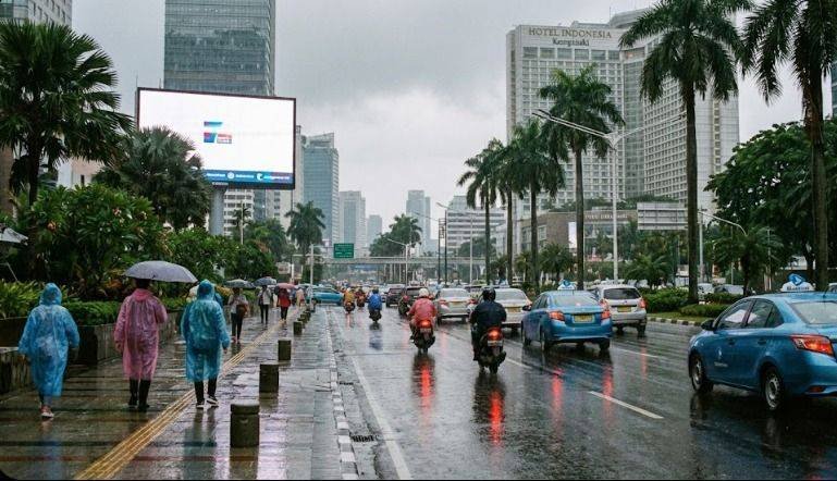 Jakarta Berpotensi Cerah Pagi, Hujan Ringan Siang-Sore pada Sabtu 14 Maret