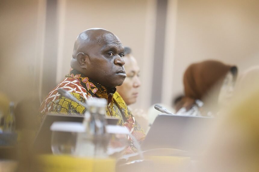 Menteri HAM Kutuk Penyiraman Air Keras terhadap Aktivis KontraS