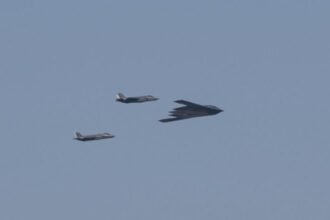 Perang Memanas, Jet Tempur Canggih AS Rontok di Tengah Hujan Bom Iran