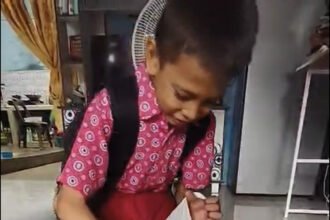 Potret Kegembiraan Ibu Sambut MBG Ramadan, Alhamdulillah, Dapat Roti, Jus, Susu Fermentasi dan Pir