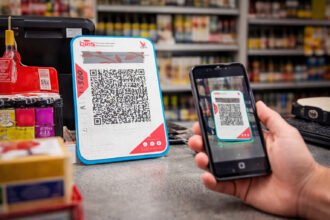 BCA Imbau Konsumen Tolak Biaya Tambahan Saat Bayar Pakai QRIS