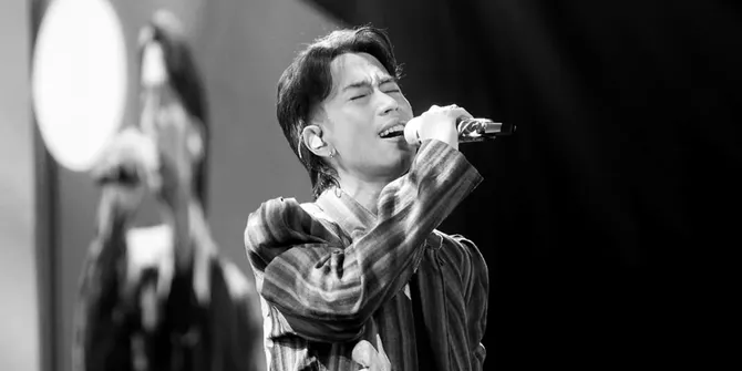 Vidi Aldiano Dimakamkan di TPU Tanah Kusir, Prosesi Haru Diguyur Hujan