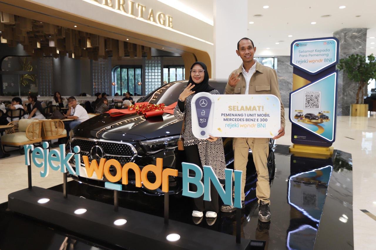 BNI Bagikan Hadiah Undian Rejeki wondr Tahap II, Nasabah Raih Mercedes-Benz hingga Ratusan Gadget 2 rejeki
