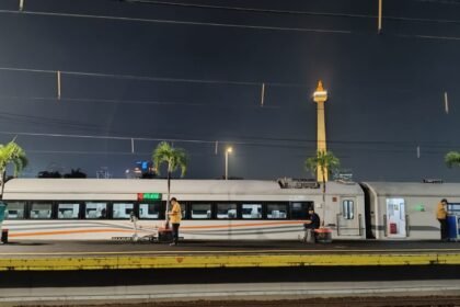 51 Ribu Penumpang Tiba di Jakarta, KAI Prediksi Puncak Arus Balik